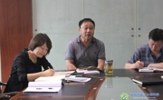 郑州24中加强中心组学习正风肃纪过廉政“双节”