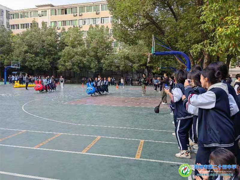 b355fbdf06f1436ebd696ae843326bf8.jpeg