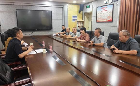 责任督学莅临郑州市第二十四中学开展秋季开学专项督导